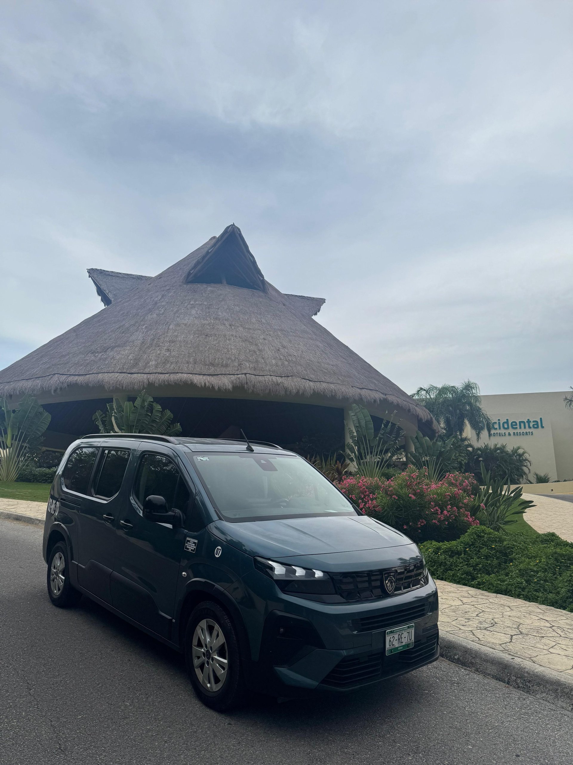 TTC Peugeot Rifter at a Riviera Maya resort near Playa del Carmen